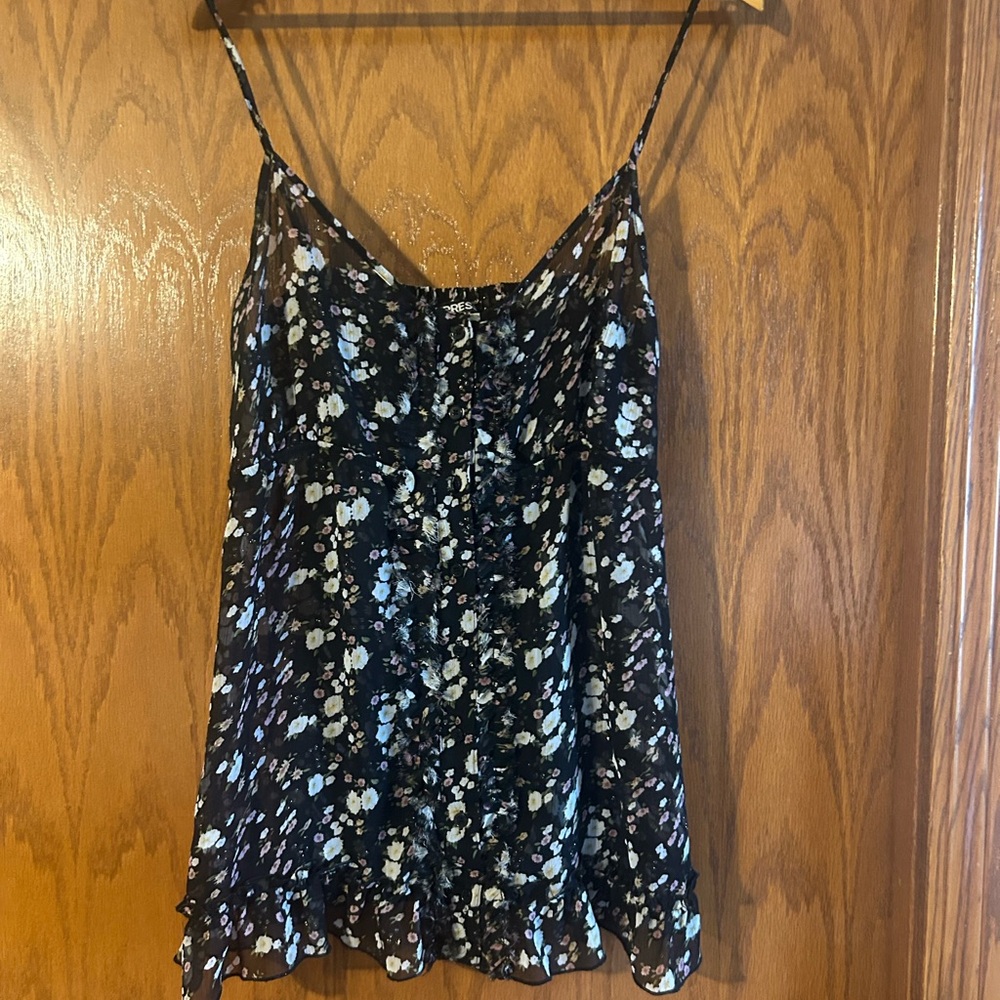 Express flowered tank